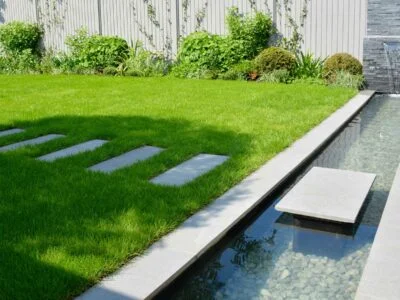 The Aesthetic Impact of Lawn Edging: Shaping Your Urban Eden