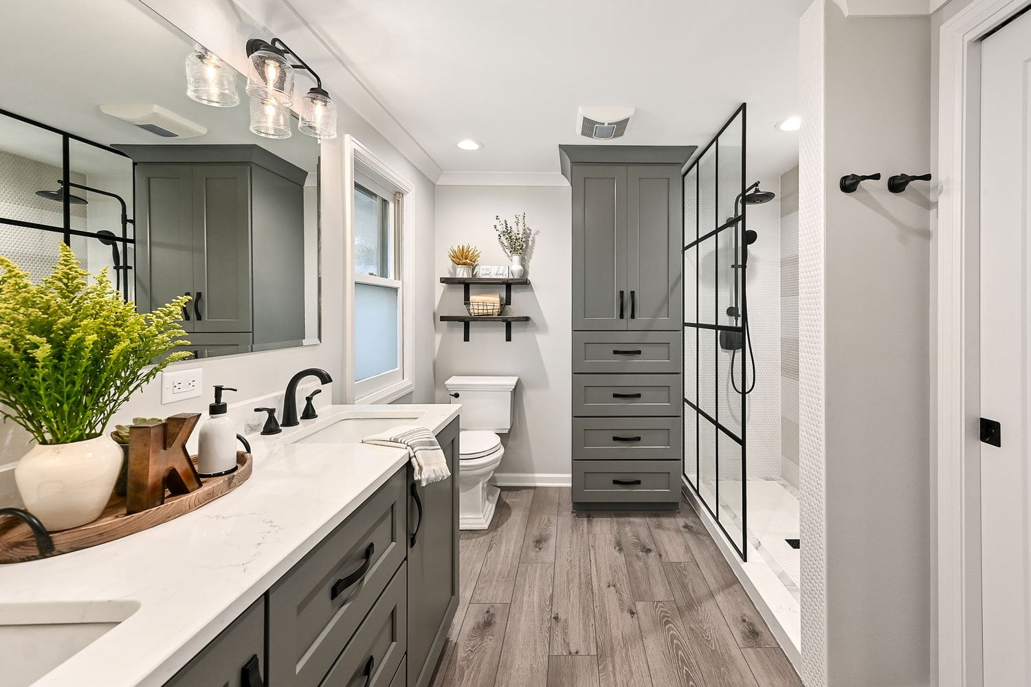 Bathroom Remodeling: Choosing the Right Bathroom Fixtures and Materials ...