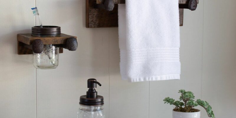 Where to Buy a Great Bathroom Towel Rack
